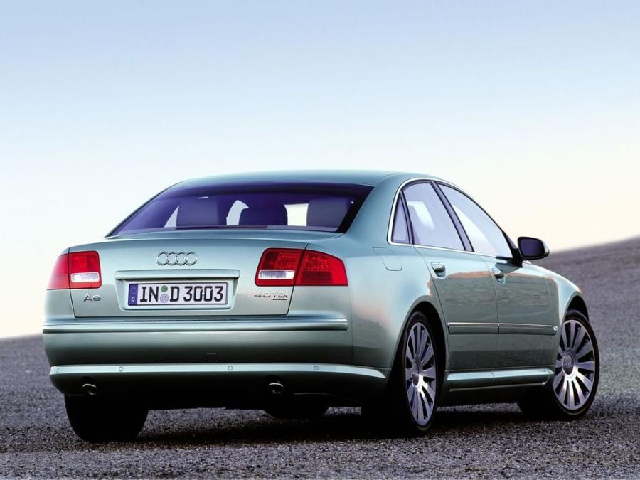  Audi A8 4.0 TDI Quattro (D3) 2003 года  (фото 8 из 13)
